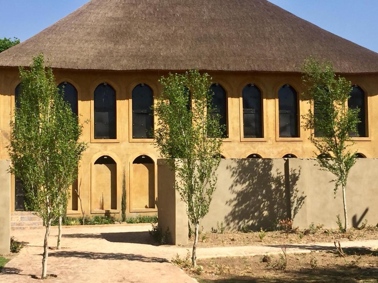 The Three Countries Estate Hotel Benoni Bagian luar foto