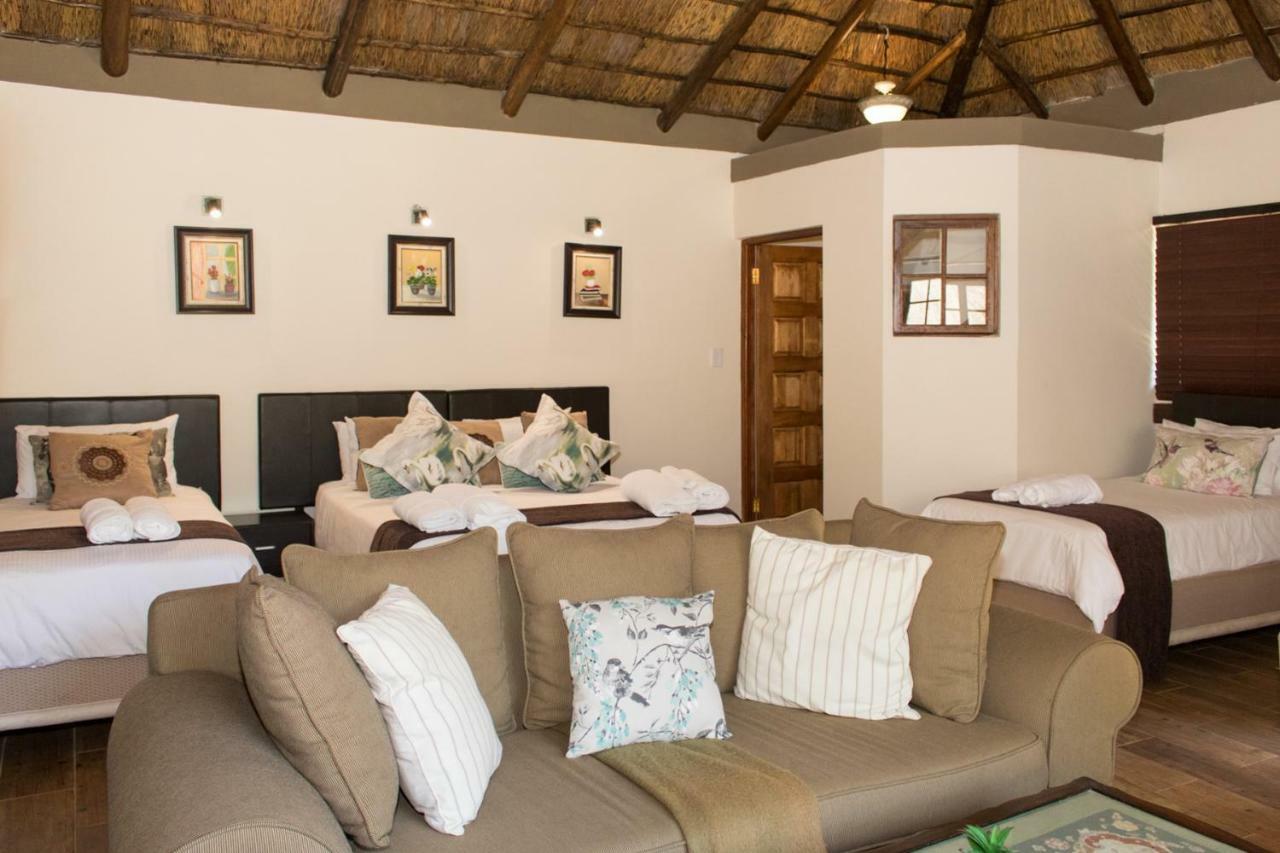 The Three Countries Estate Hotel Benoni Bagian luar foto