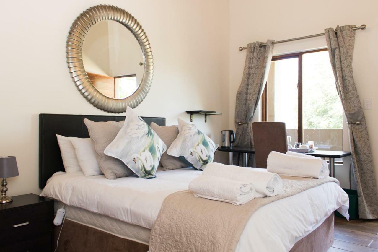 The Three Countries Estate Hotel Benoni Bagian luar foto